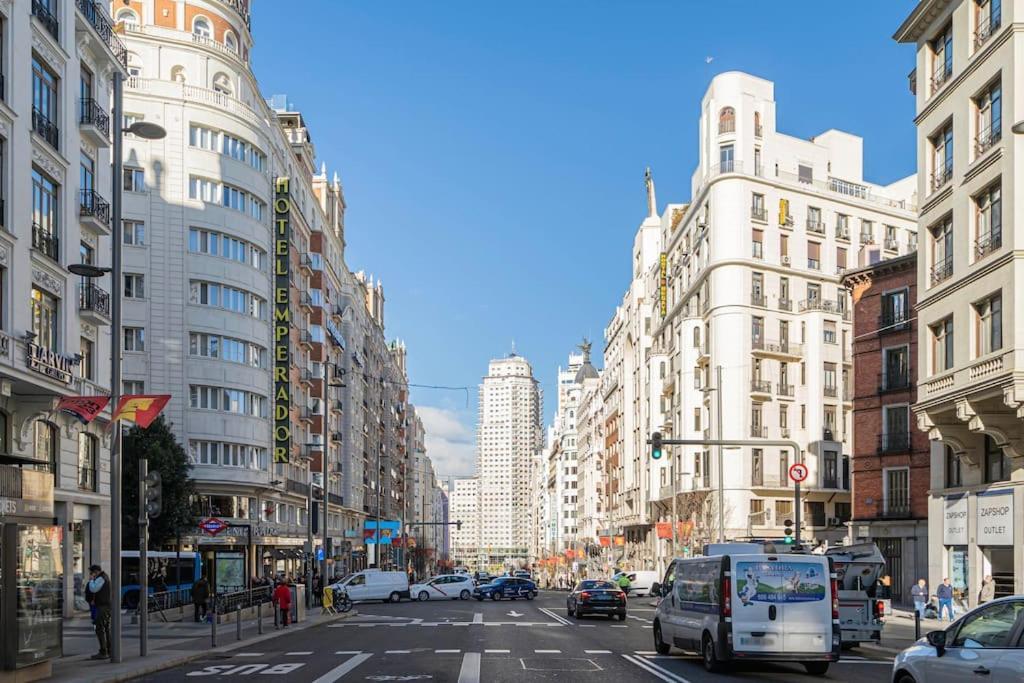 Agradable Estudio 3 Personas / 2 Camas En Gran Via Madrid Exterior foto
