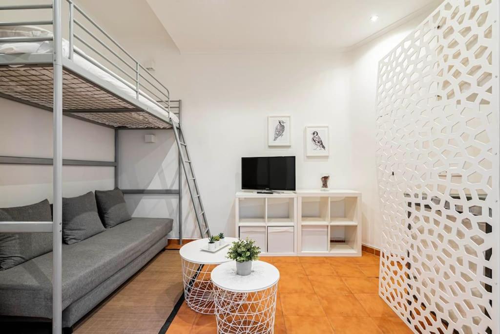 Agradable Estudio 3 Personas / 2 Camas En Gran Via Madrid Exterior foto